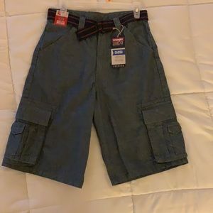 COPY - Boys Wrangler Cargo Shorts, Size 18 Regular